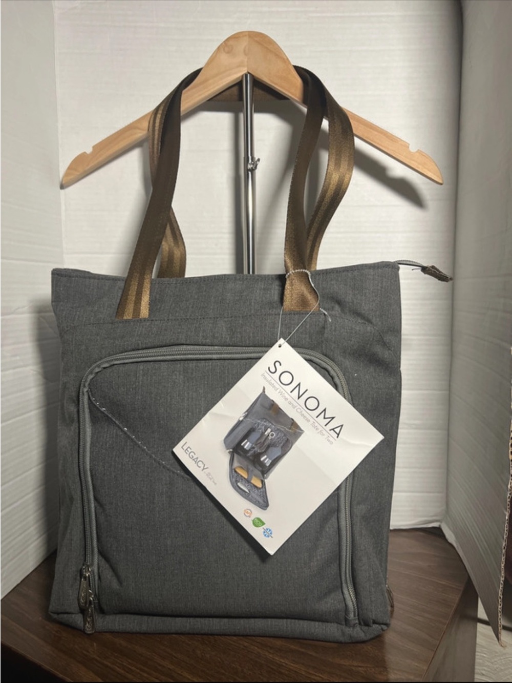 Sonoma Gray Insulated Picnic wine for Two 🍷 Tote with Brown Accents